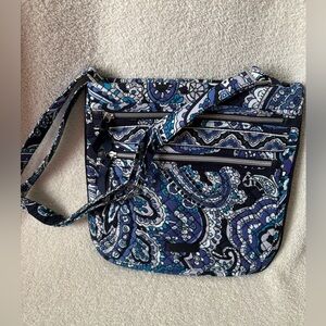 Vera Bradley Triple Zip Hipster Crossbody Purse Handbag Deep Night Paisley